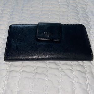 Fossil Wallet